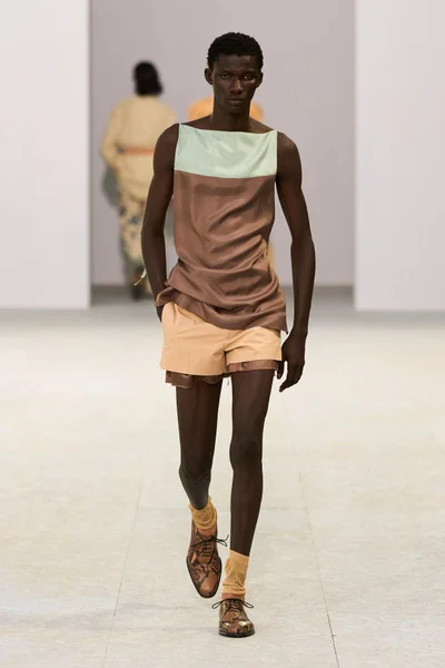 Look 36